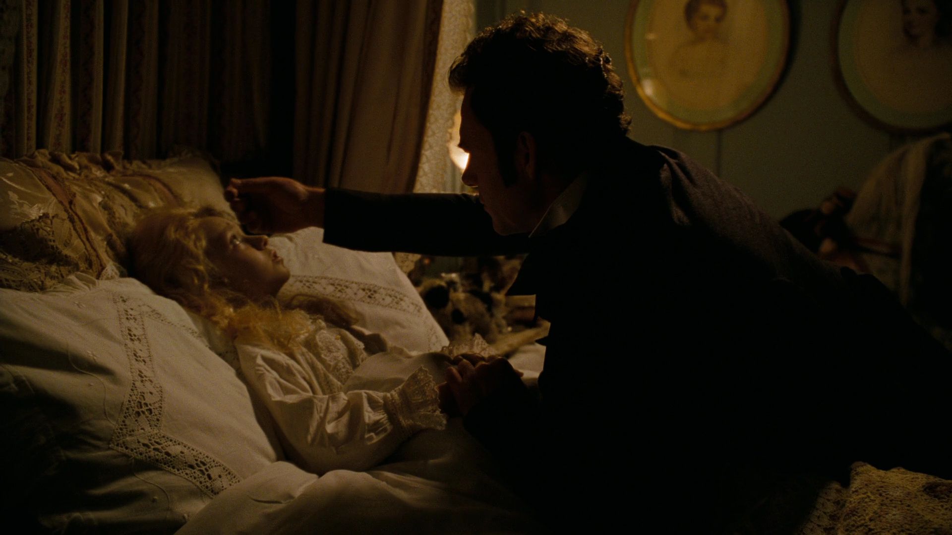 AliceInWonderland0036.jpg