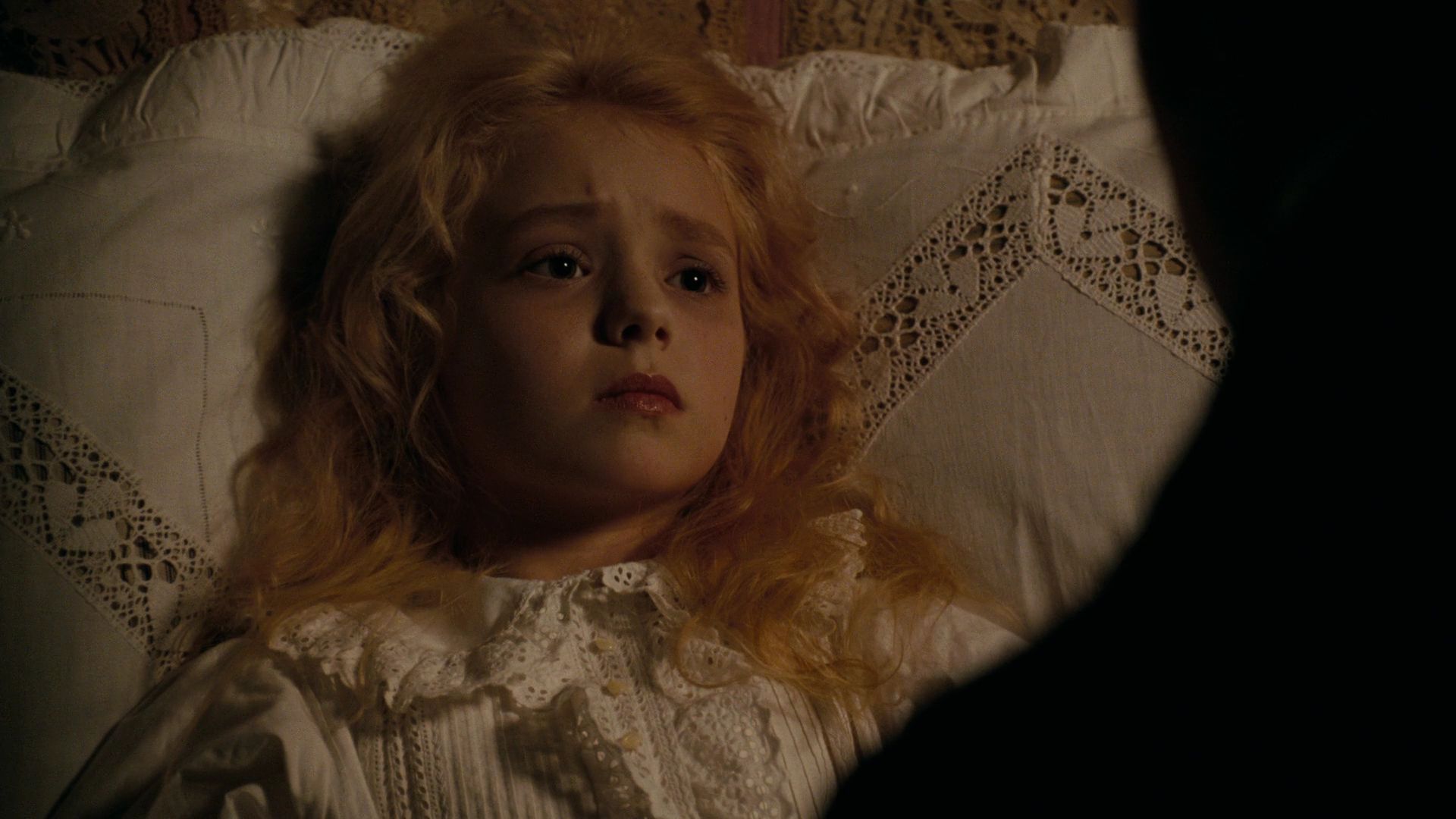 AliceInWonderland0040.jpg