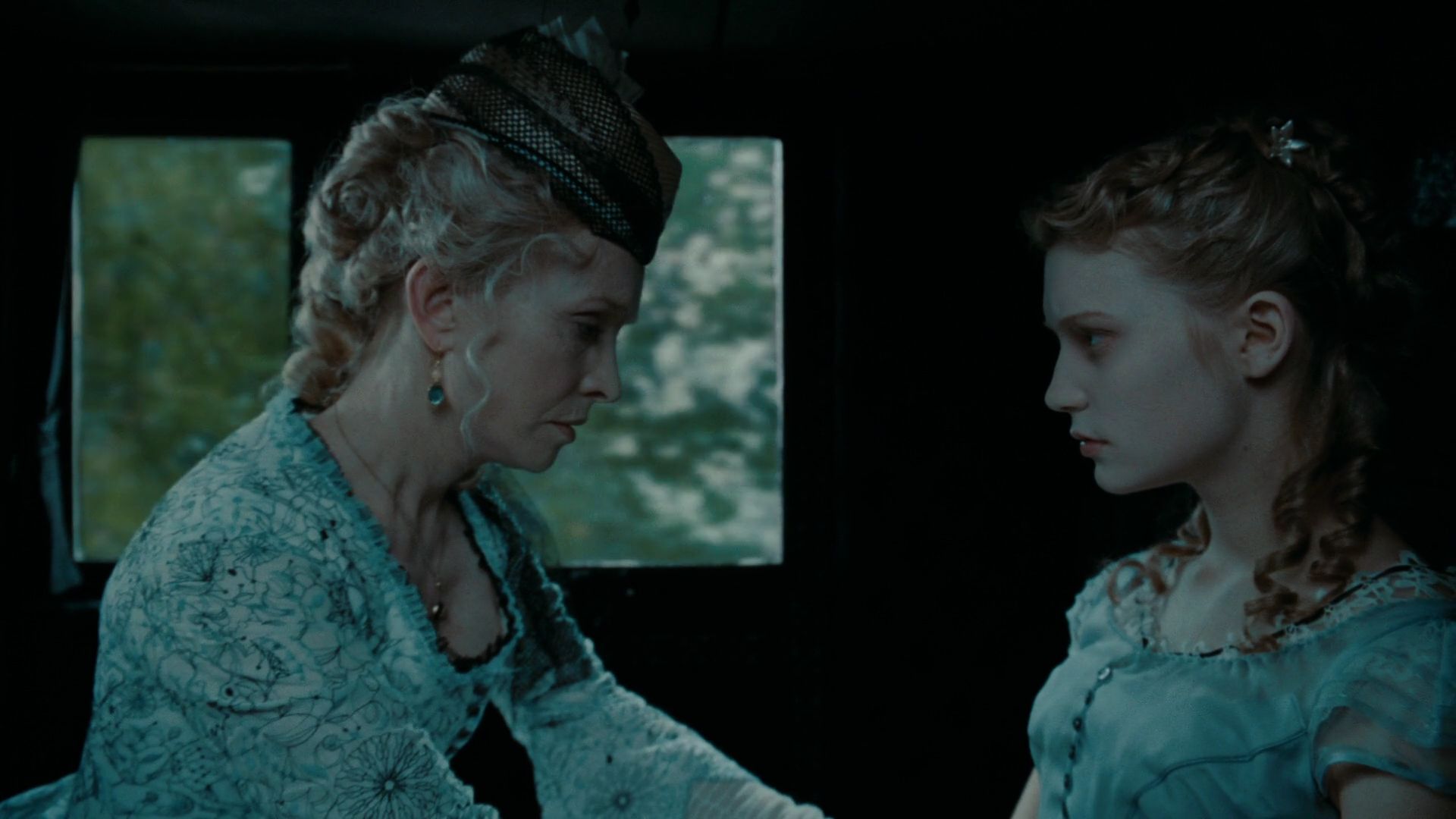 AliceInWonderland0059.jpg