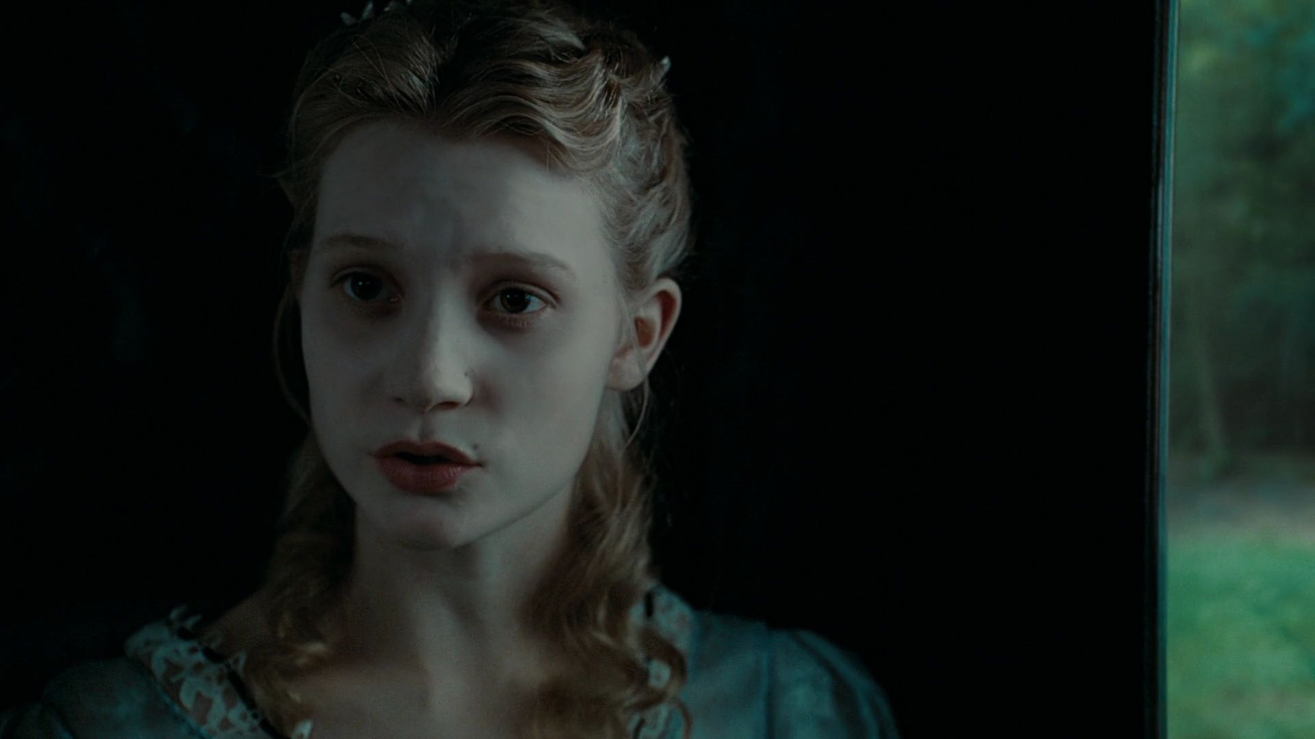 AliceInWonderland0070.jpg