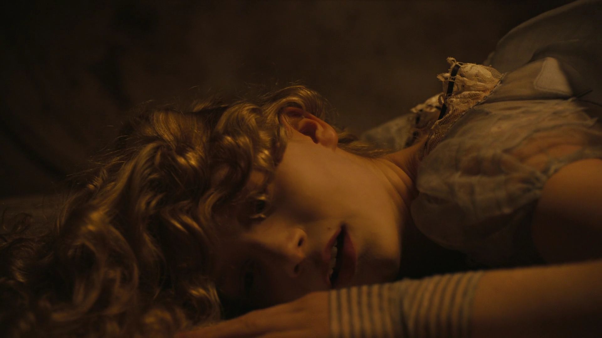 AliceInWonderland0383.jpg