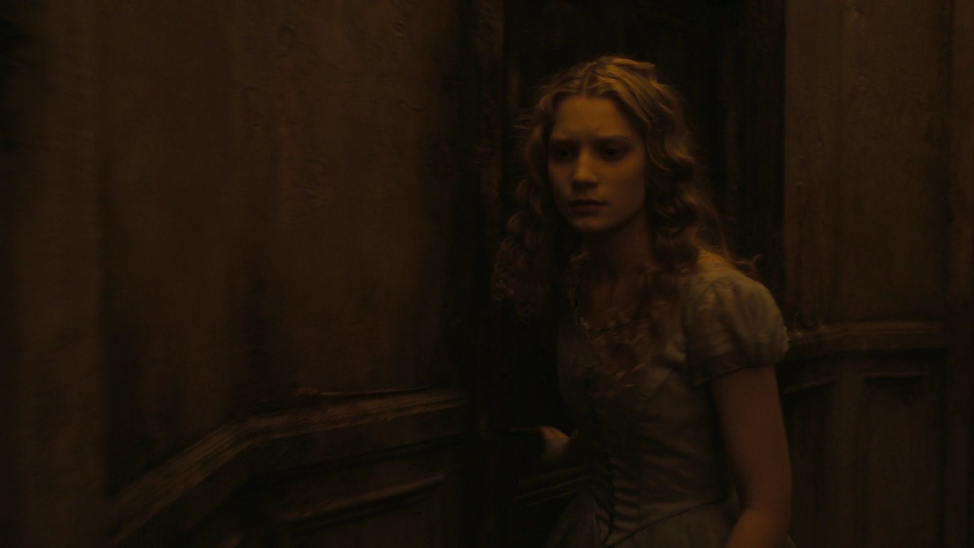 AliceInWonderland0415.jpg