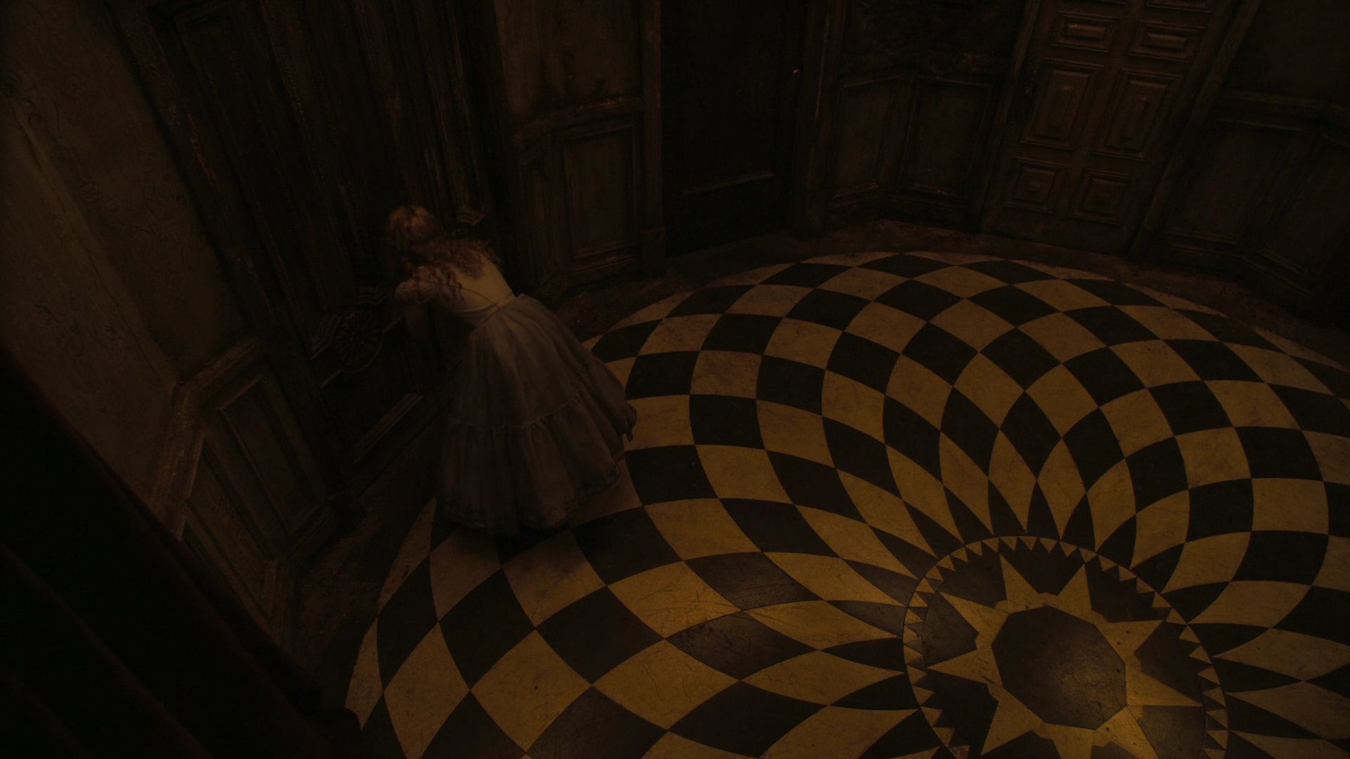 AliceInWonderland0435.jpg