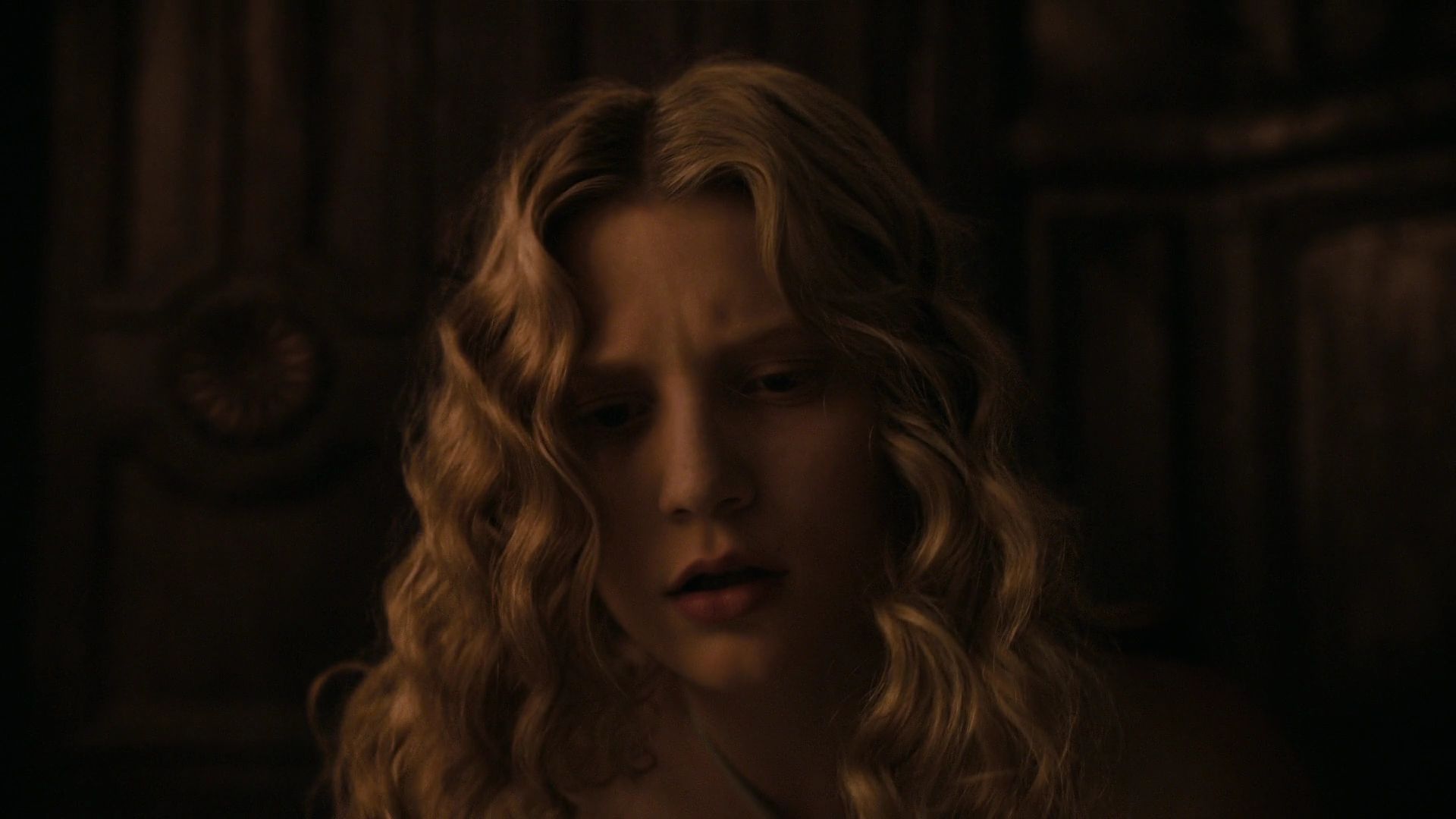 AliceInWonderland0493.jpg