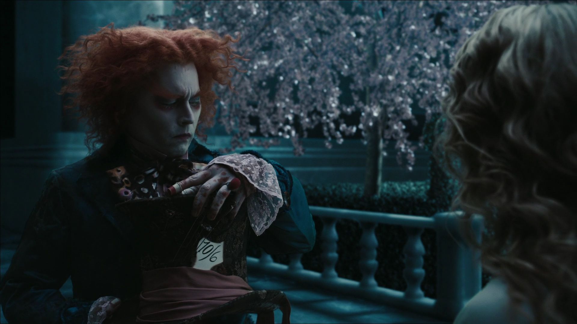 AliceInWonderland2492.jpg