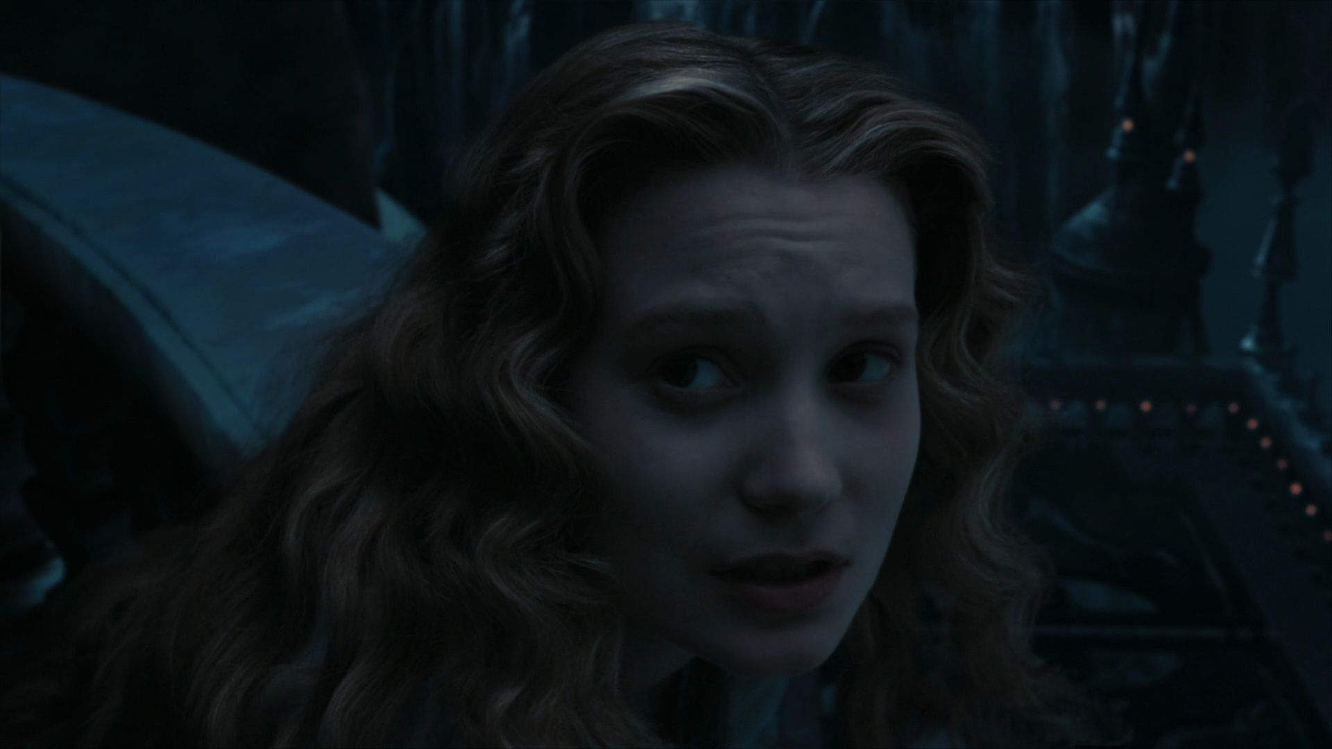 AliceInWonderland2513.jpg
