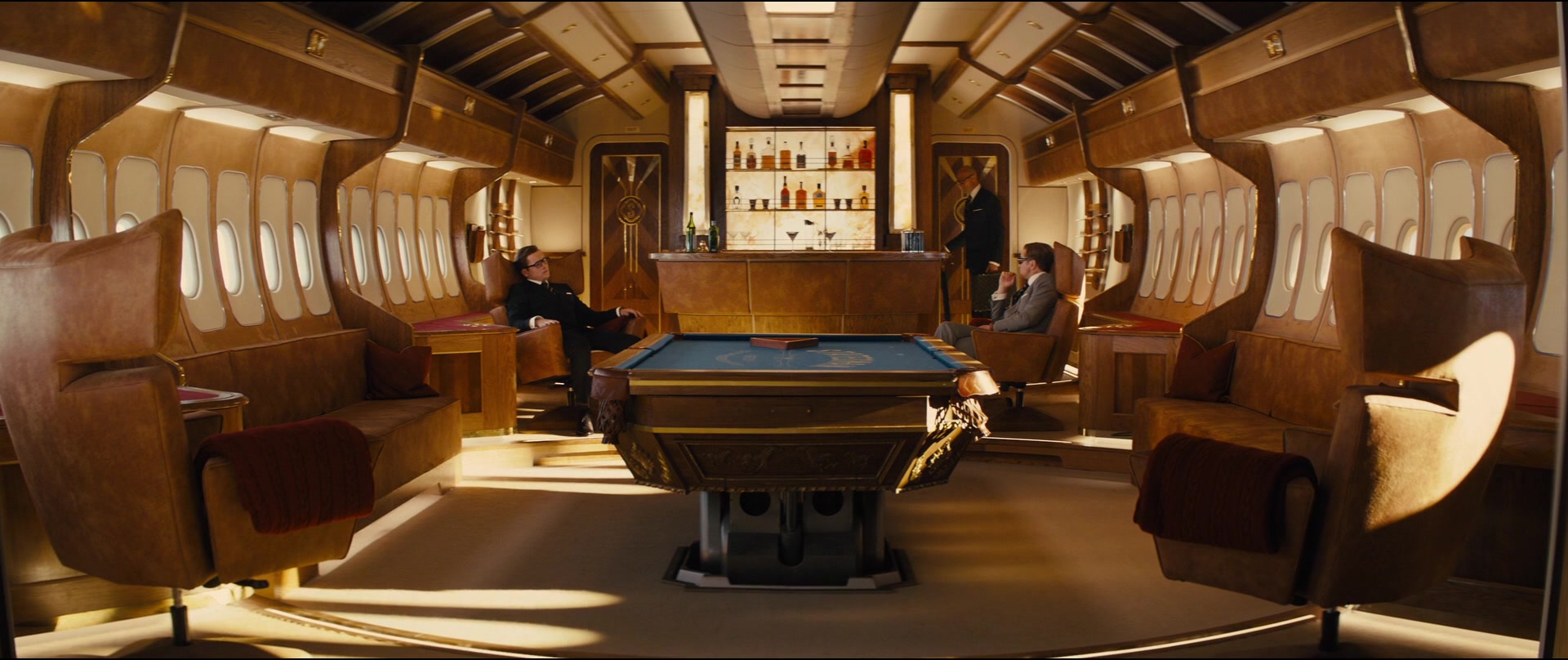 Kingsman2-03132.jpg