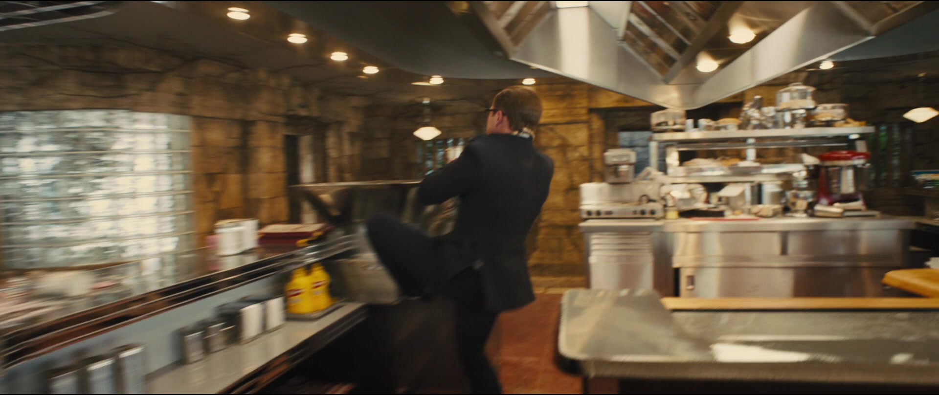 Kingsman2-03820.jpg