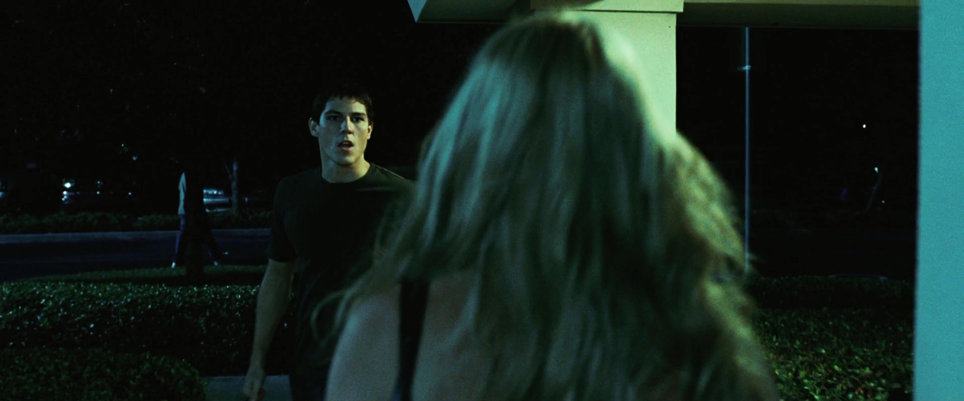 NeverBackDown2435.jpg