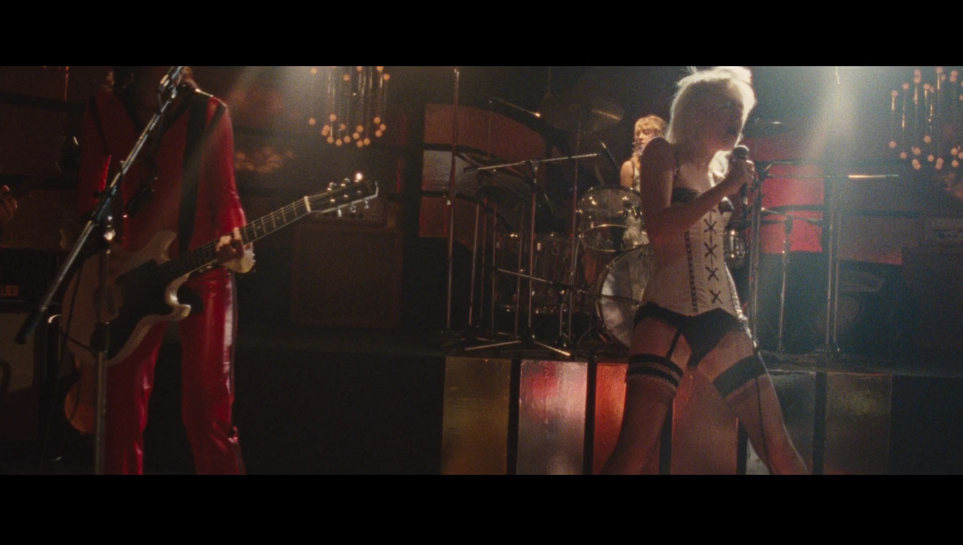 TheRunaways1615.jpg