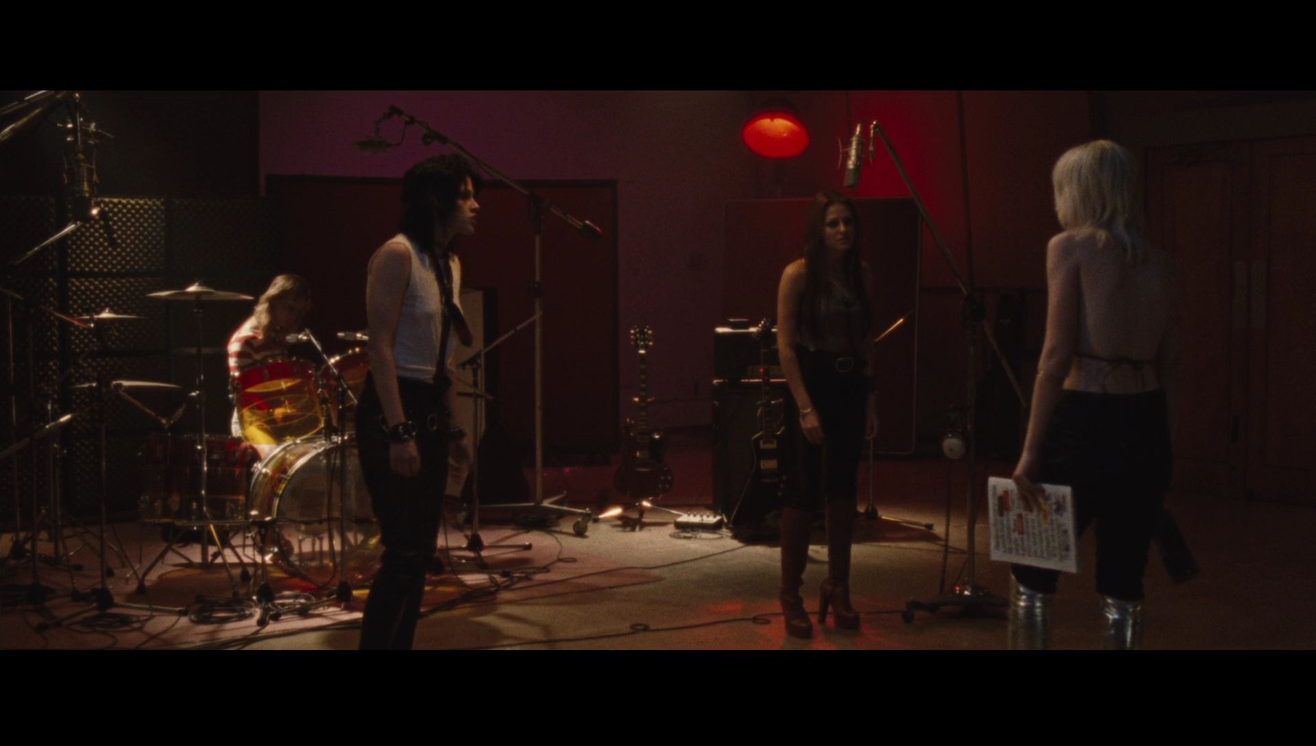 TheRunaways1919.jpg