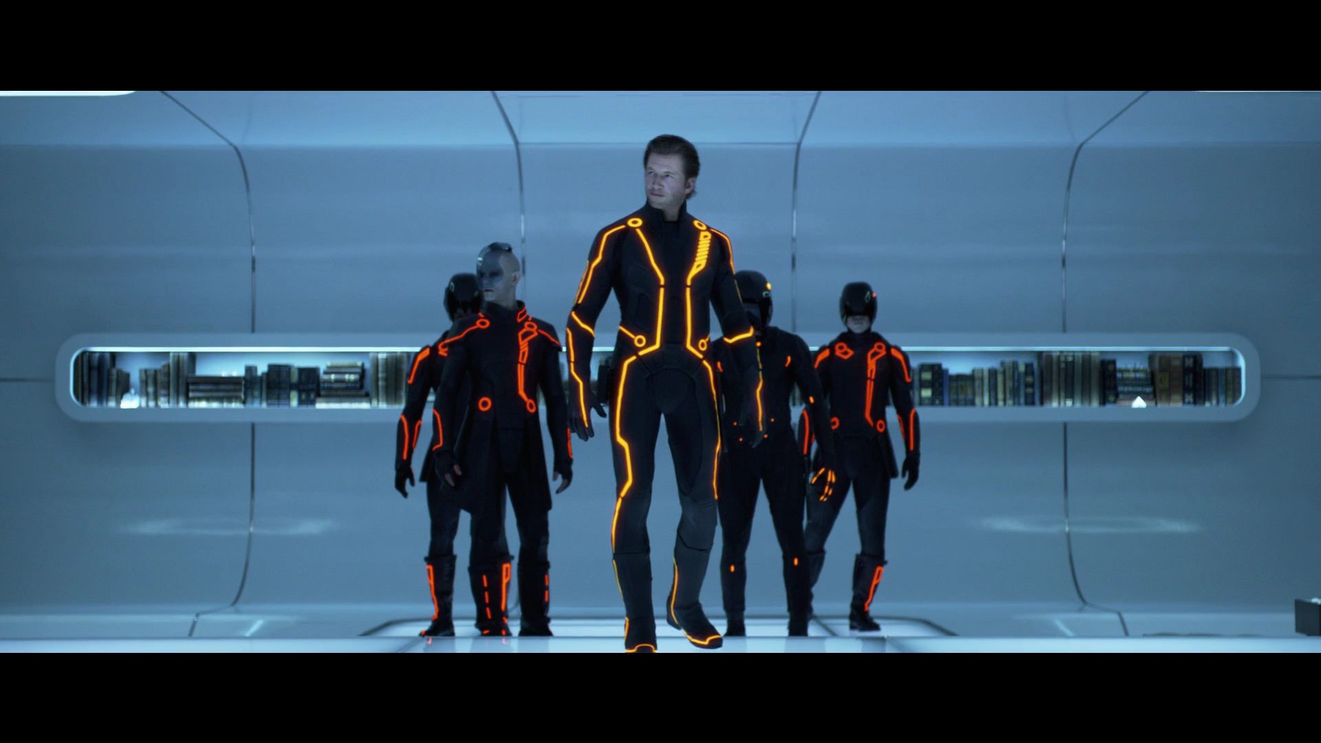 TronLegacy2075.jpg